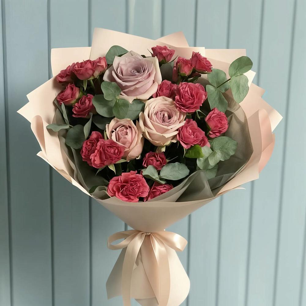 Букет цветов из: Гвоздики и Розы в Нижнем Новгороде