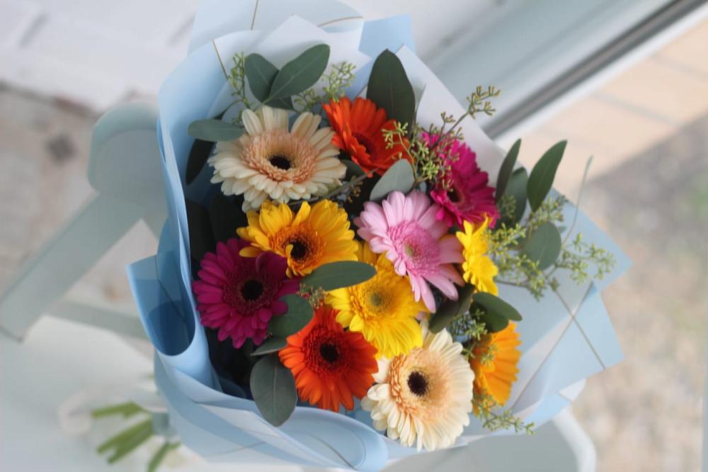 Букет мини герберы в Нижнем Новгороде Букет цветов из: Герберы в Нижнем Новгороде