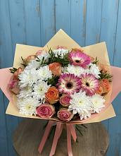 Букет гармония природы в Нижнем Новгороде Букет цветов из:  Розы, Герберы и Хризантемы в Нижнем Новгороде