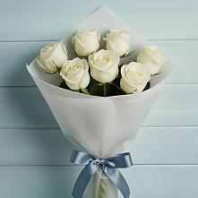 Букет 7 Белых роз Эдлесс Лав в Нижнем Новгороде