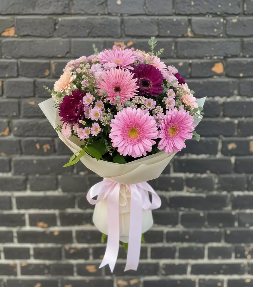 Букет цветов из: Герберы и Хризантемы в Нижнем Новгороде