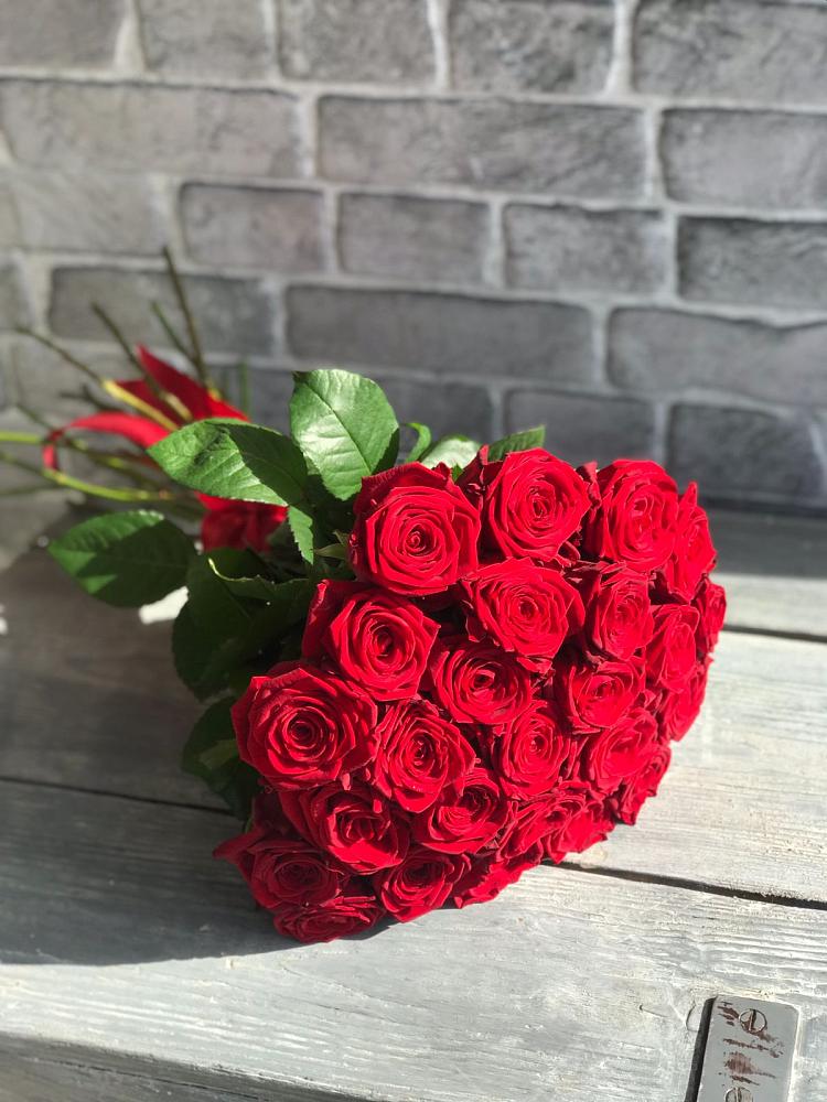 Букет Красные розы Фридом в Нижнем Новгороде