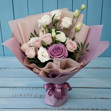 Букет цветов из:  Розы и Лизиантусы в Нижнем Новгороде