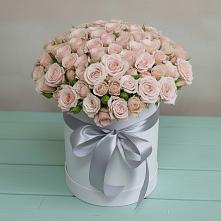 Композиция утонченная красота в Нижнем Новгороде Цветочная композиция из Розы в шляпной коробке в Нижнем Новгороде