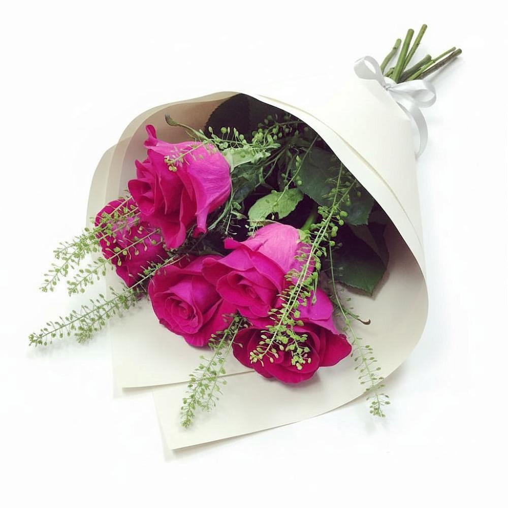 Букет ярко-розовый в Нижнем Новгороде Букет цветов из: Розы в Нижнем Новгороде