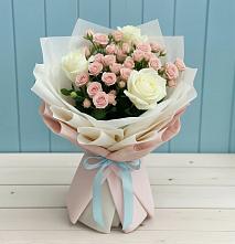Букет цветов из:  Розы в Нижнем Новгороде