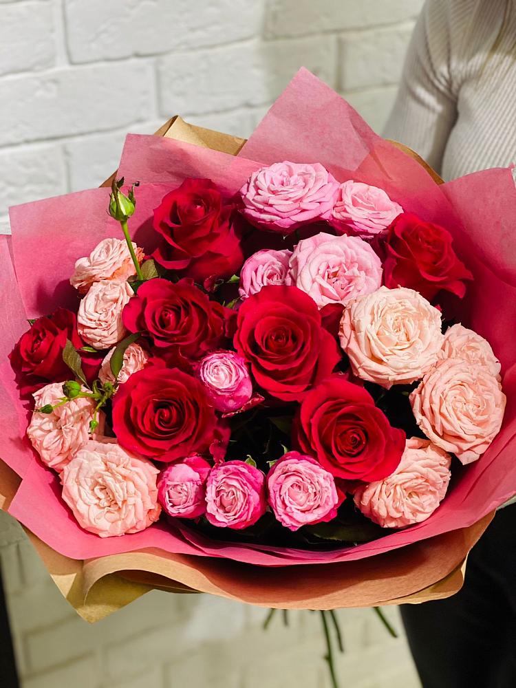 Букет цветов из: Розы в Нижнем Новгороде