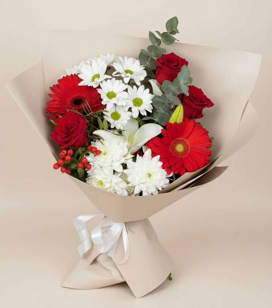 Букет поцелуй лета в Нижнем Новгороде Букет цветов из: Розы, Хризантемы, Герберы и Лилии в Нижнем Новгороде