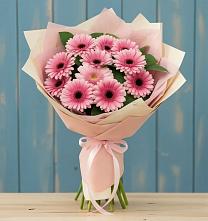 Букет пурпурно-розовый в Нижнем Новгороде Букет цветов из:  Герберы в Нижнем Новгороде