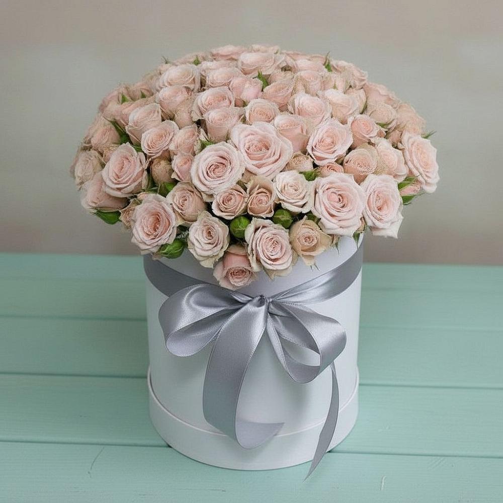 Композиция утонченная красота в Нижнем Новгороде Цветочная композиция из Розы в шляпной коробке в Нижнем Новгороде