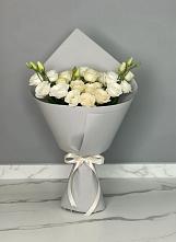 Букет цветов из:  Розы и Лизиантусы #REPLACE_PRED# Нижнем Новгороде